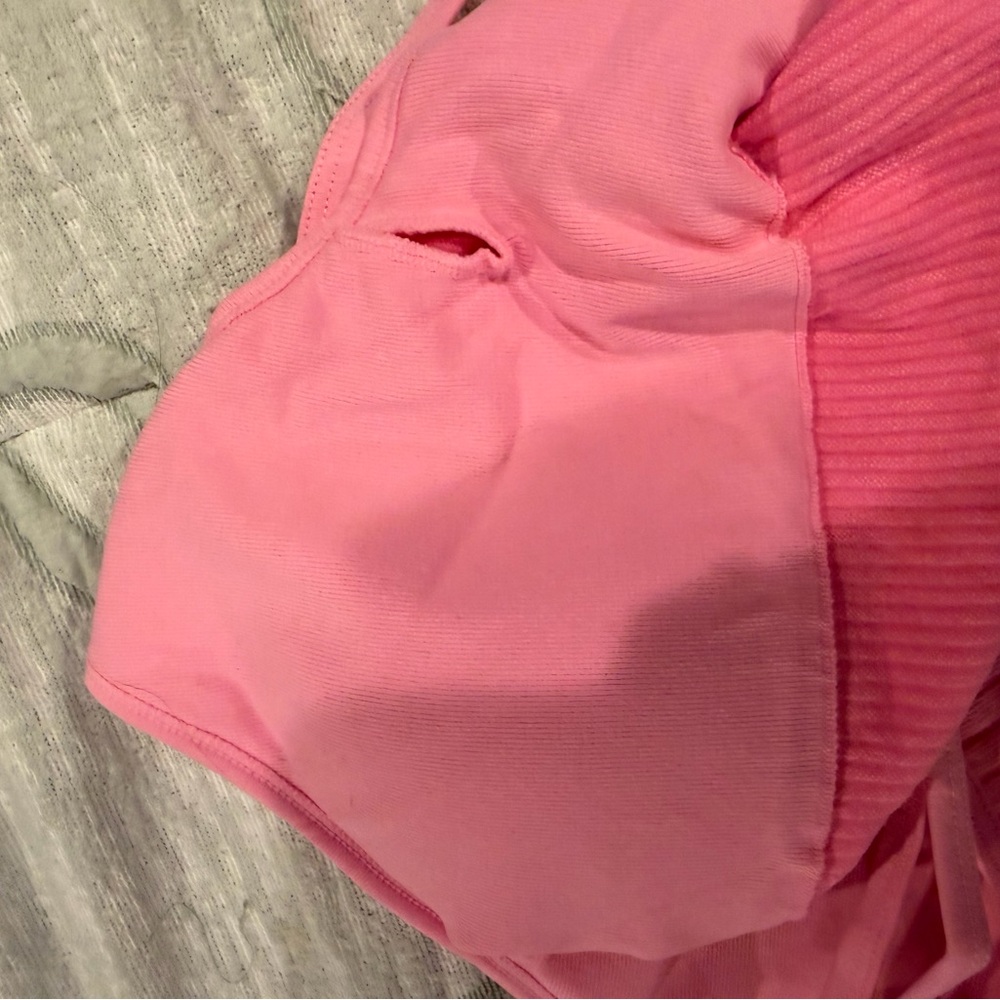 Pink Ribbed Crop Top - Picture 4 of 4